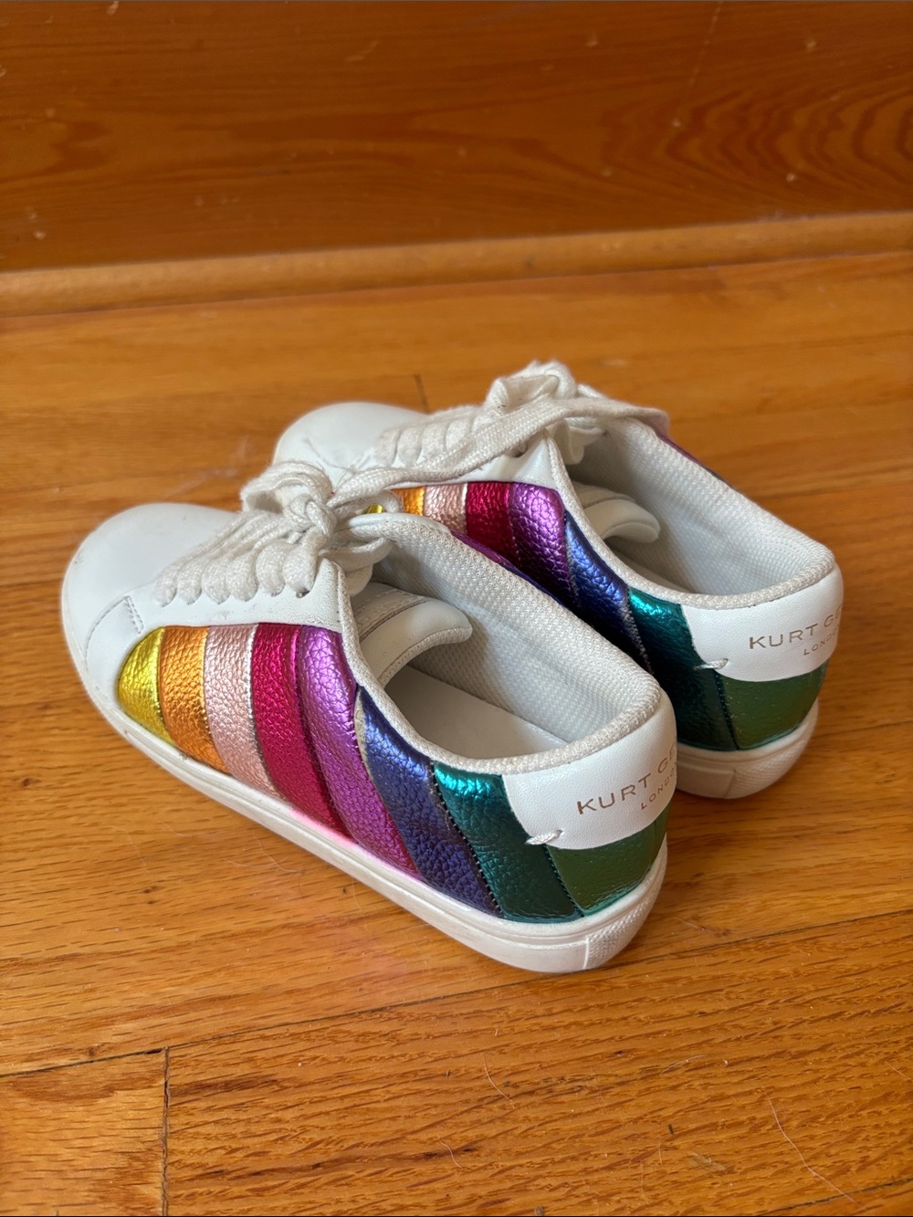 Kurt Geiger Kids White Sneakers with Rainbow Metallic Stripes size 12 toddler